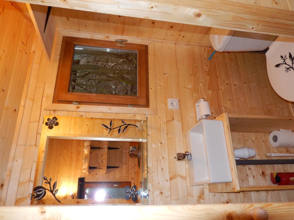B&B Le 'Ti 'Bou De Refuge Бульон Номер фото