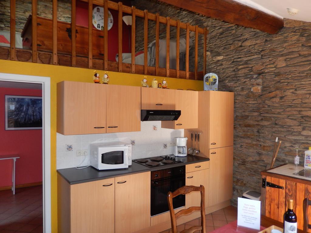 B&B Le 'Ti 'Bou De Refuge Бульон Номер фото
